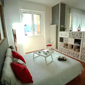 Miralago Apartment