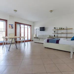 Apartamento Casa Da Linea, Milán